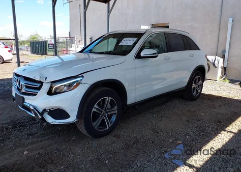 2018 Mercedes-Benz Glc 300 4Matic z USA, uszkodzony, nr VIN WDC0G4KB9JV046720